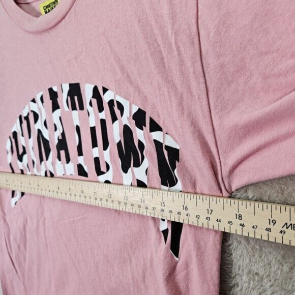 Made in USA Chinatown Market Cow Print Arch T-Shirt Pink Spell Out Logo Men's S - Picture 4 of 10